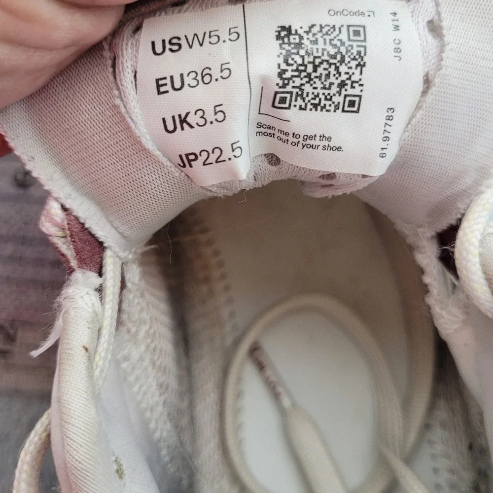 On Cloudmonster Womens 5.5 Running Shoes Sand Lime 61.97783